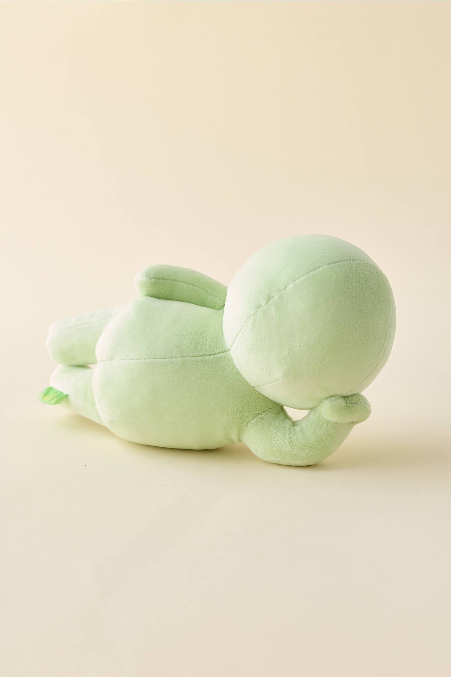 SMISKI Plush - Lounging