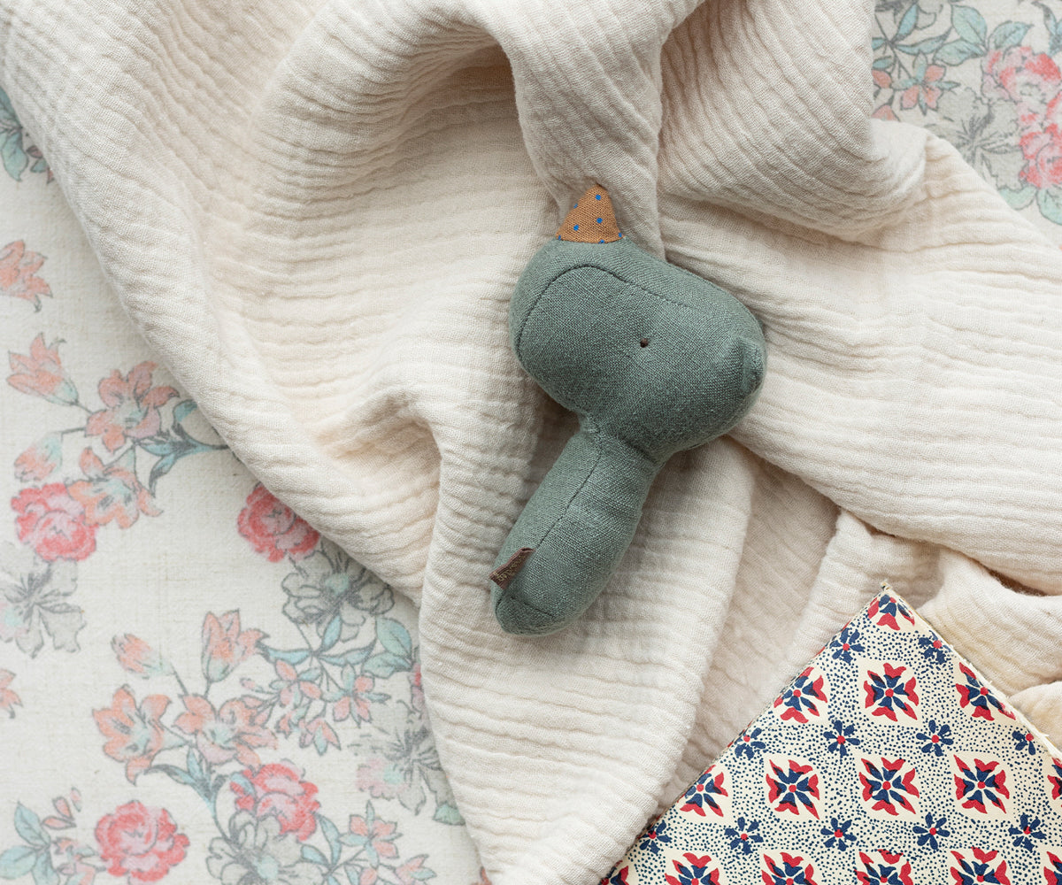 Lullaby Friend Rattles, Rhino