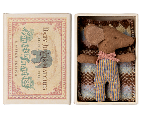 Sleepy/wakey baby mouse in matchbox - Rose