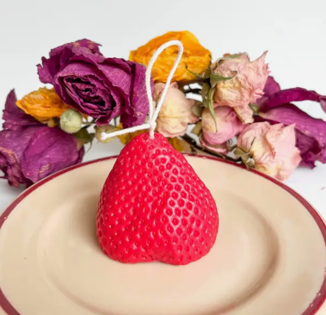 Fresas en el Cielo (Strawberry Candle)