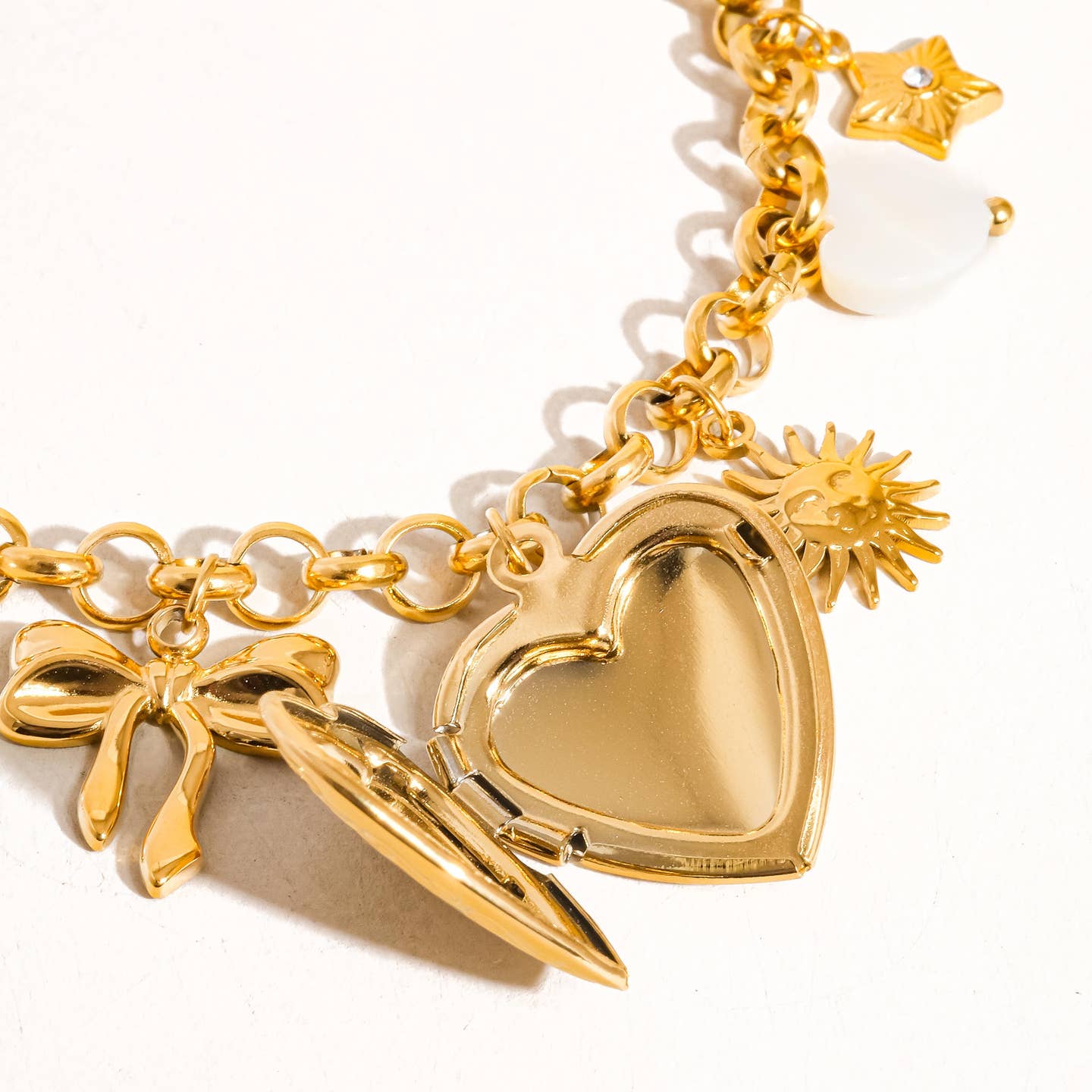 Eydn Heart Locket Charm Bracelet