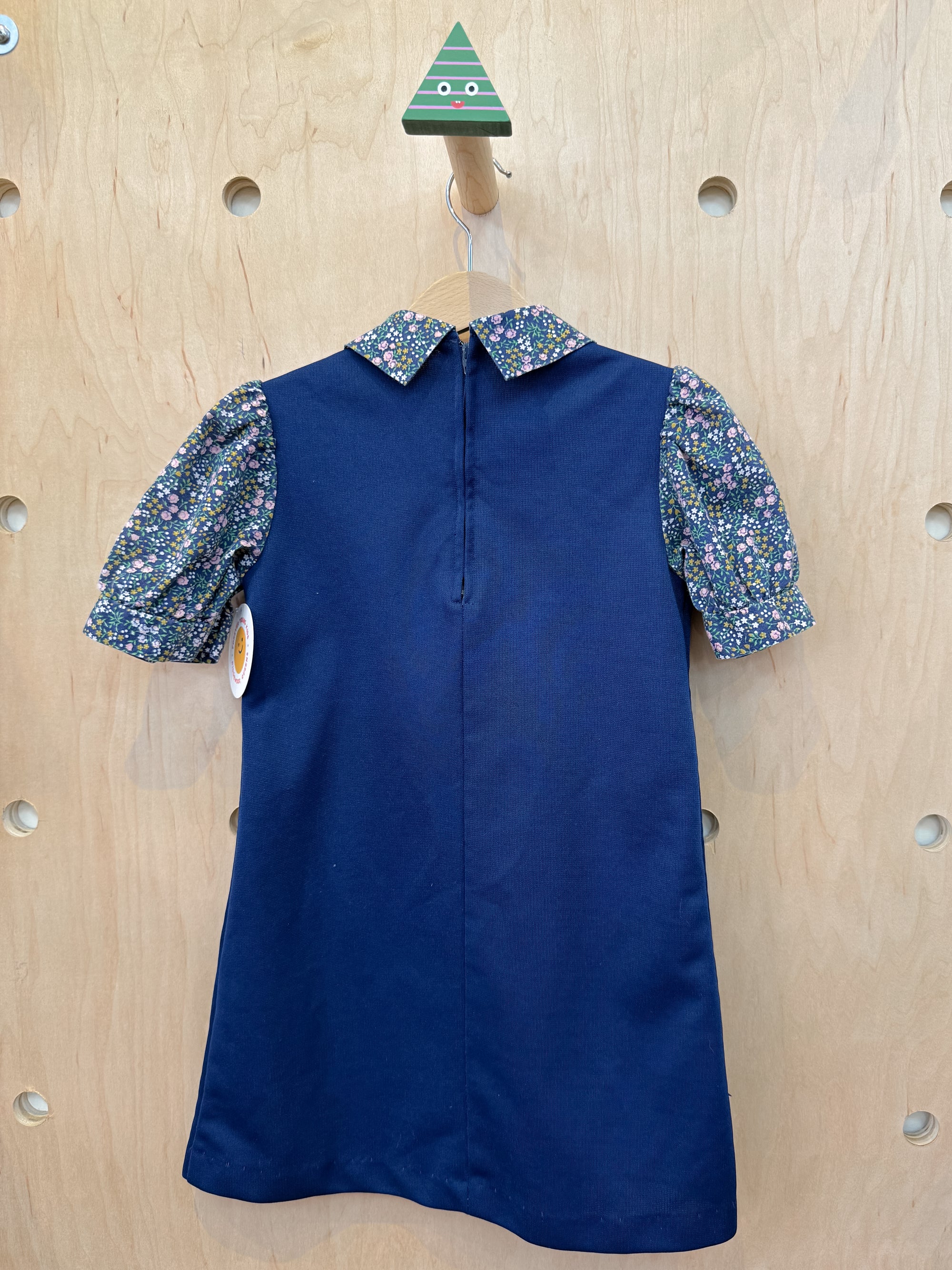 (pre-worn) vintage floral applique dress 4T