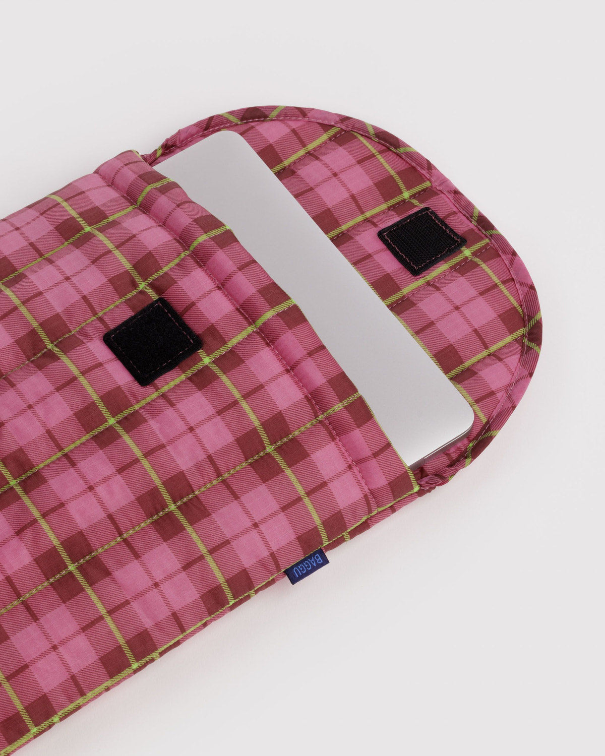 Puffy Laptop Sleeve 13/14" Azalea Pink Tartan