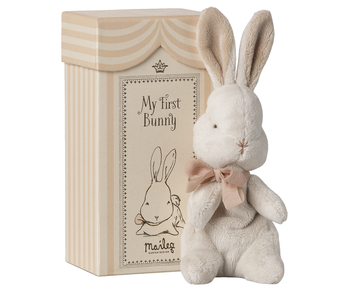 My first bunny - Powder