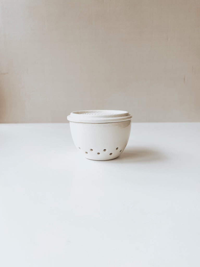 Stoneware Garlic/Ginger Grater