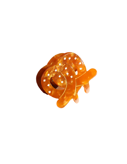 Pretzel Hair Claw