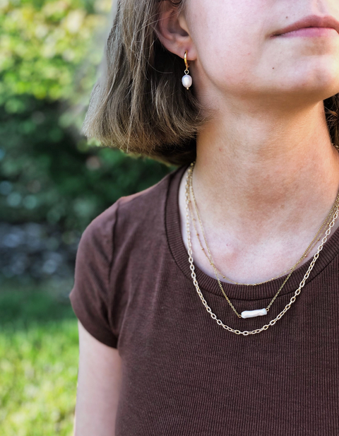Huggie Pearl Earring