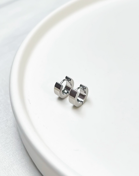 Mini Silver Hoops