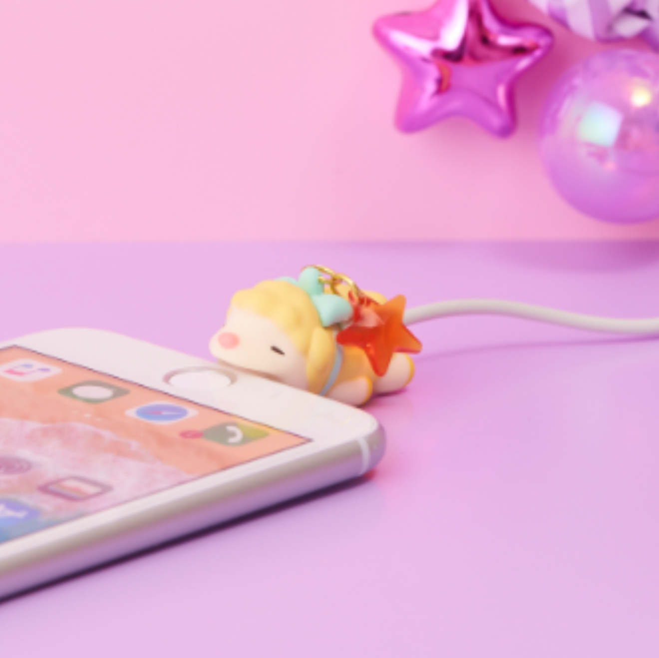 Cable Bite Lovely Animal