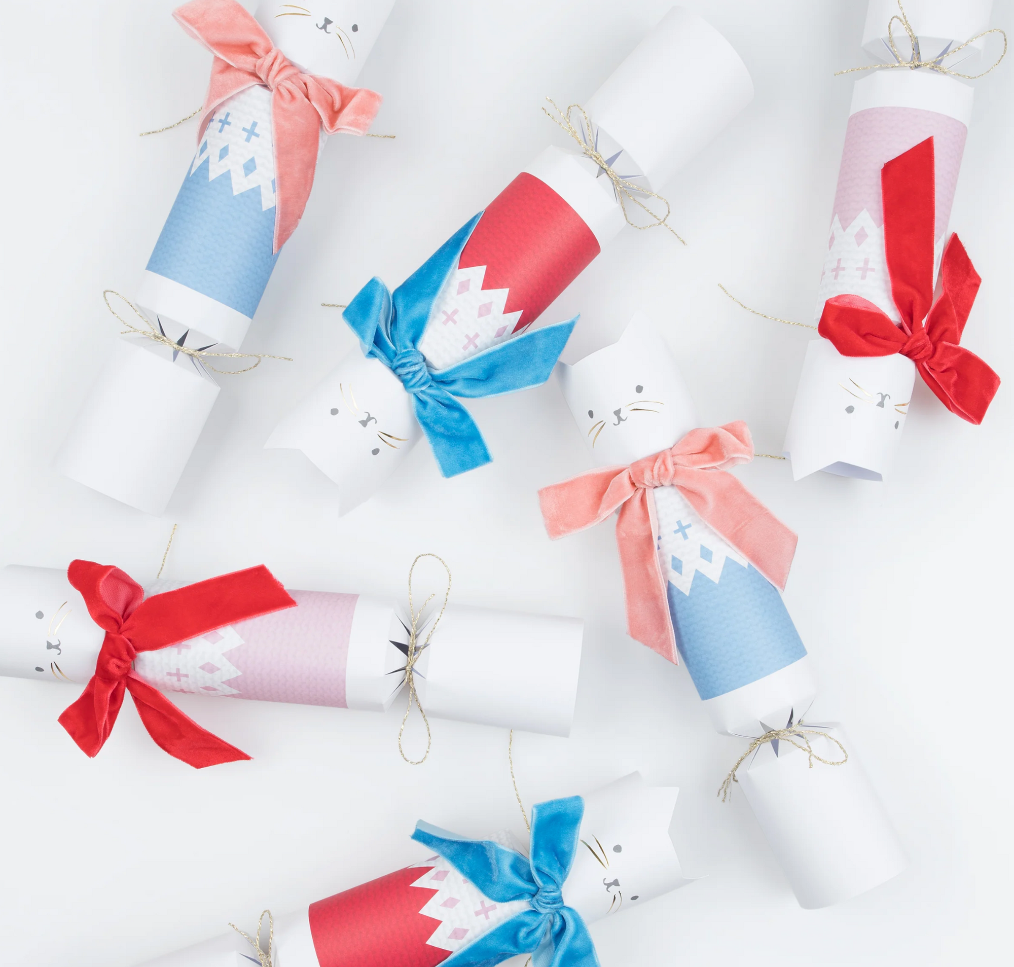 Velvet Bow Cat Crackers (Set of 6)