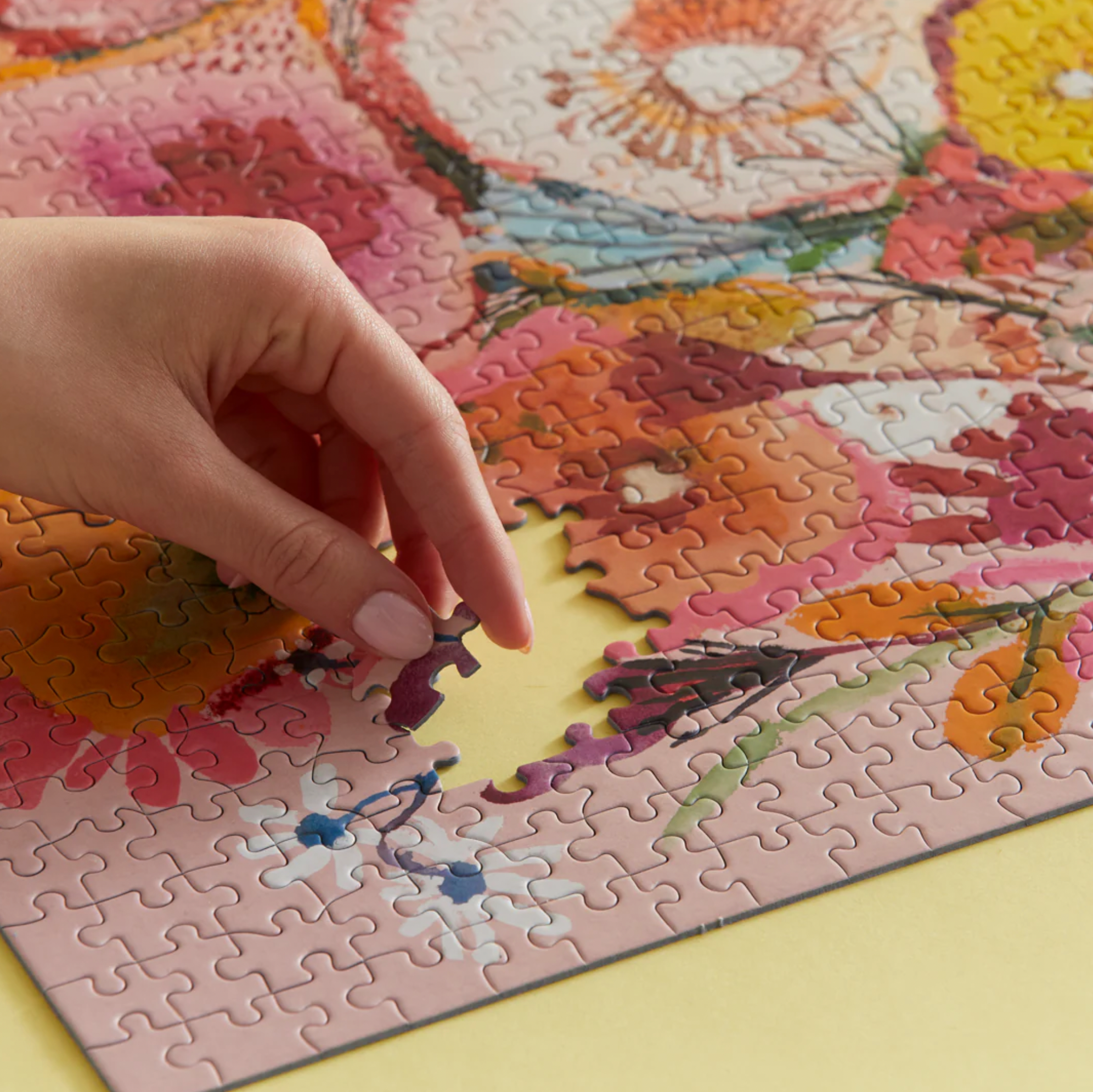 Strawberry Fields 1000 Piece Jigsaw Puzzle