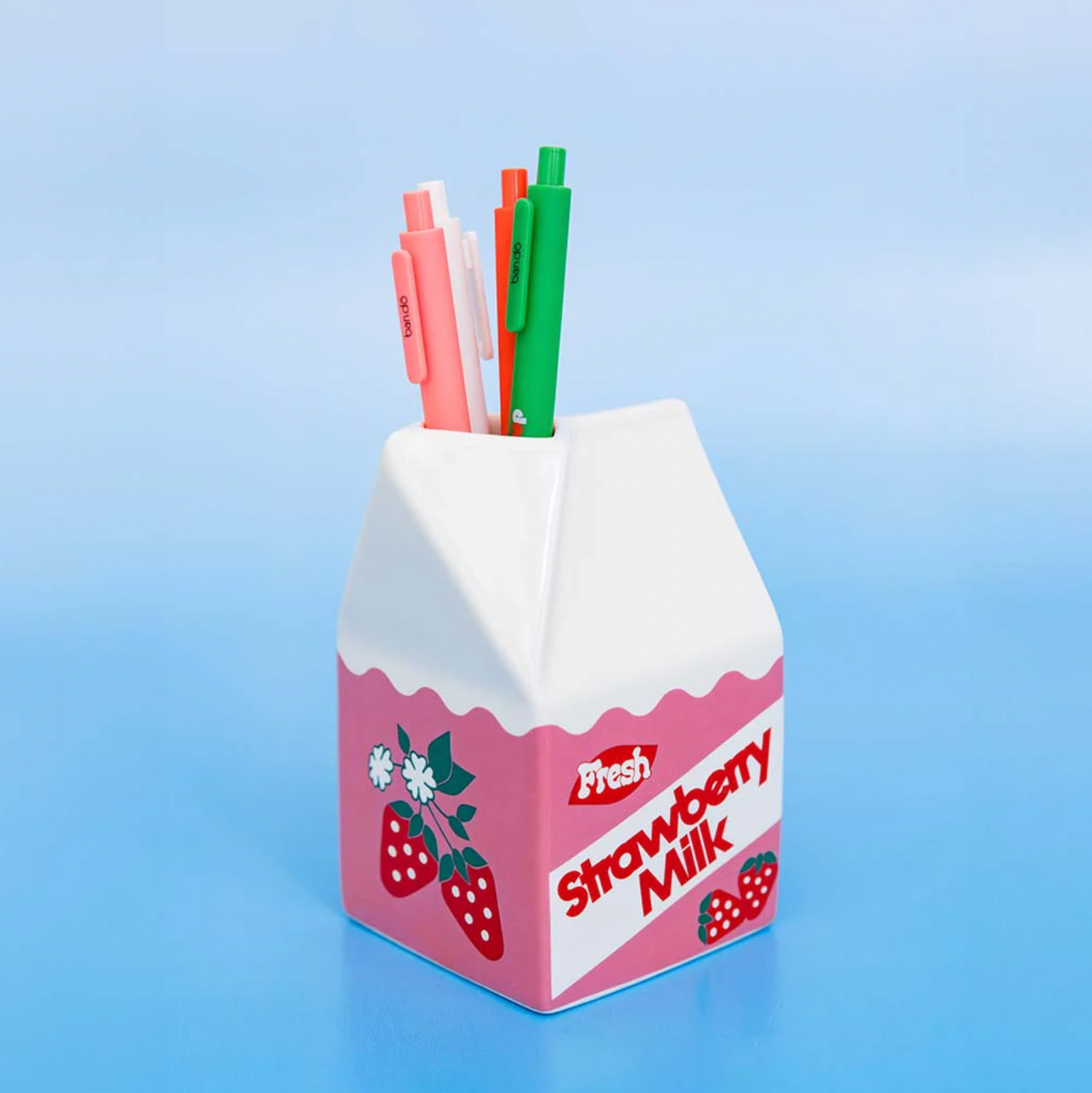 Strawberry Vase Milk