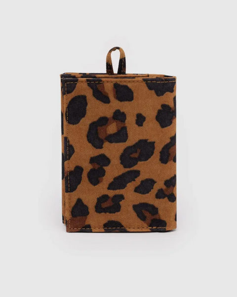 Snap Wallet Leopard