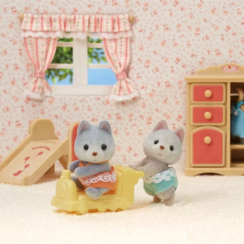Calico Critters Husky Twins