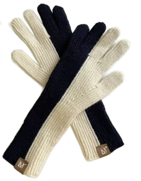 Two-Toned Touchscreen Gloves
