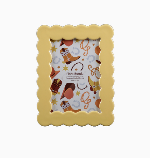 5 X 7 Yellow Scallop Edge Ceramic Frame