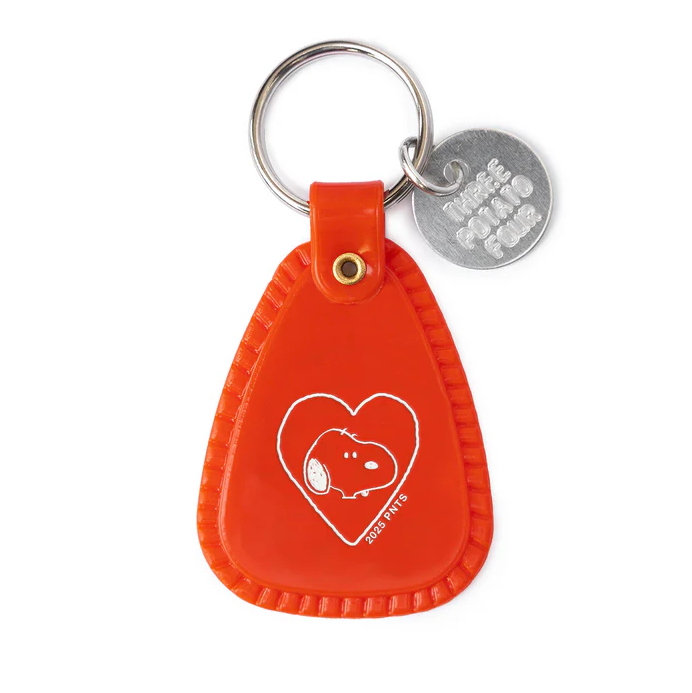 3P4 X Peanuts® Valentine - Snoopy Heart Saddle Keychain