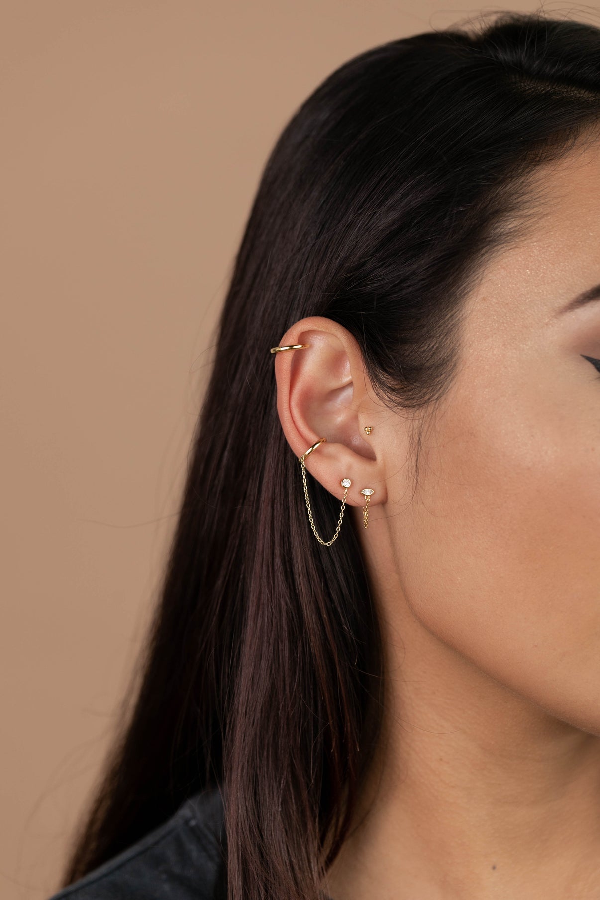 Chain Huggie - Stud - Gold Earring