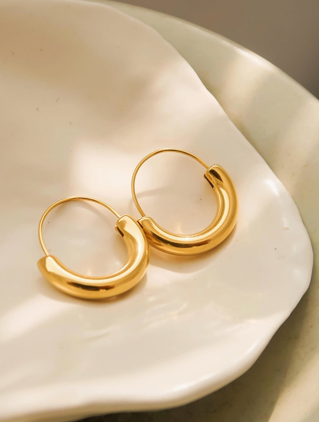 Mackenzie Gold U-Shape Hoop Earring