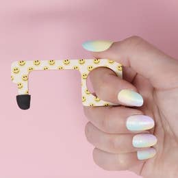 Made Au Gold | Smiley No Touch Door Opener Keychain