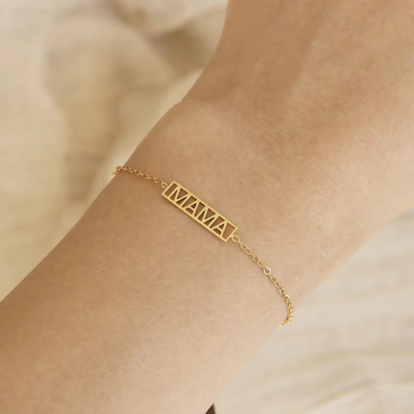 Mama Bracelet (Bar)