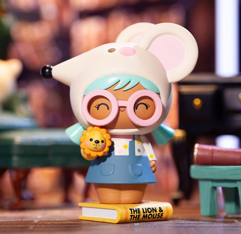 Book Shop Blind Box