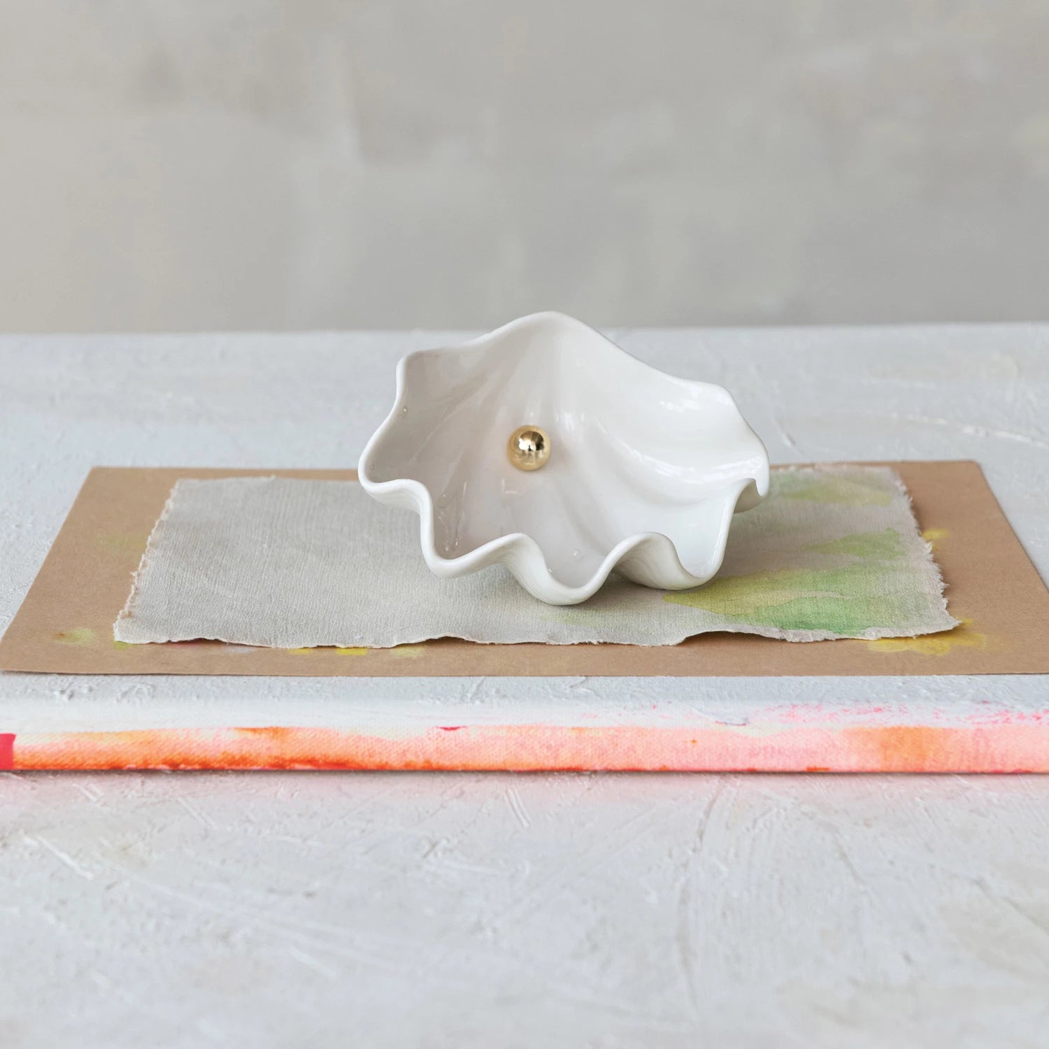 Clam Shell Shaped Dish with Gold Pearl