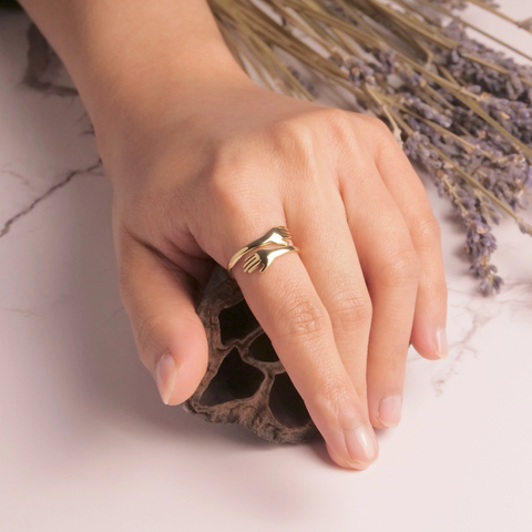 Brass Hugging Hands Ring
