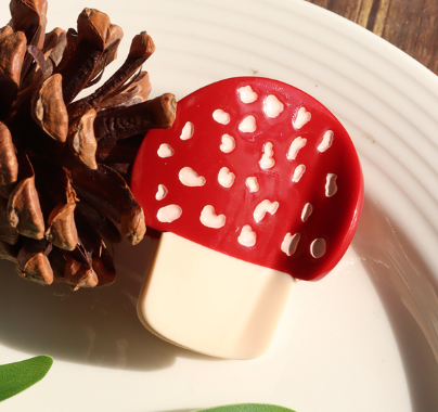 Mushroom Hair Claw