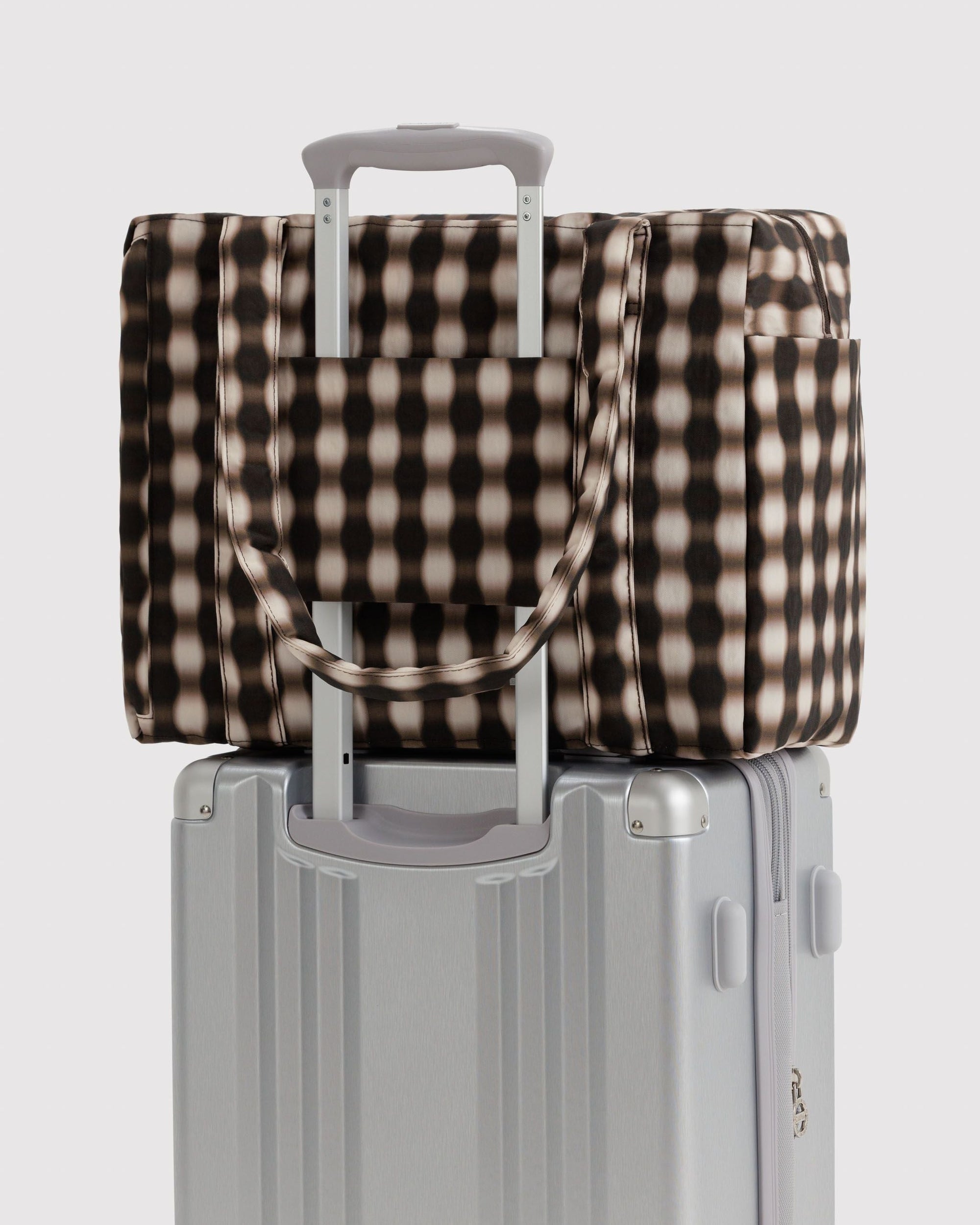 Small Cloud Carry-On - Blurred Gingham Brown