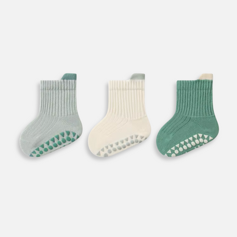 Infant Non-Slip Green Socks (Set of 3)