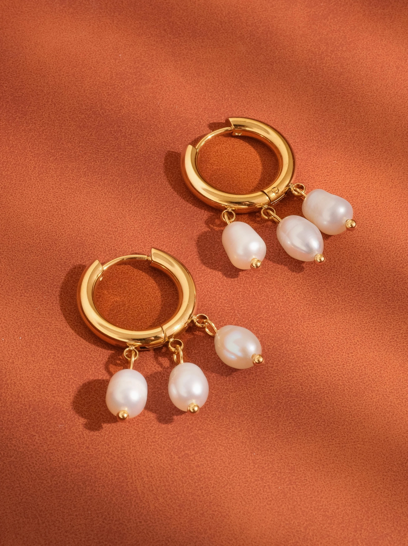 Séjour 18K Gold Non-Tarnish Petite Pearl Dangle Earring Yellow Gold
