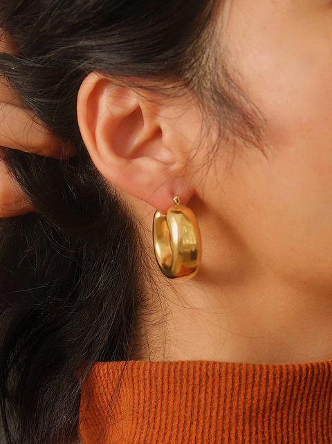 Hunter 18K Gold Non-Tarnish Classic U Hoop Earring Yellow Gold