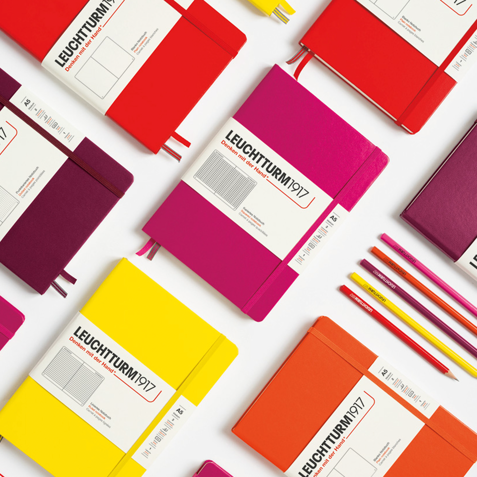 LEUCHTTURM1917 Hard Cover Paperback (B6+) - Compact Notebook LEUCHTTURM1917 Hard Cover Paperback (B6+) - Compact Notebook