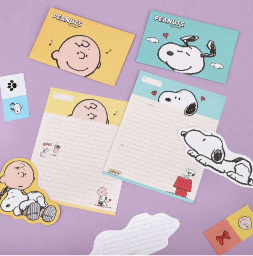 Peanuts Charlie Brown & Snoopy Letter Paper Card Set