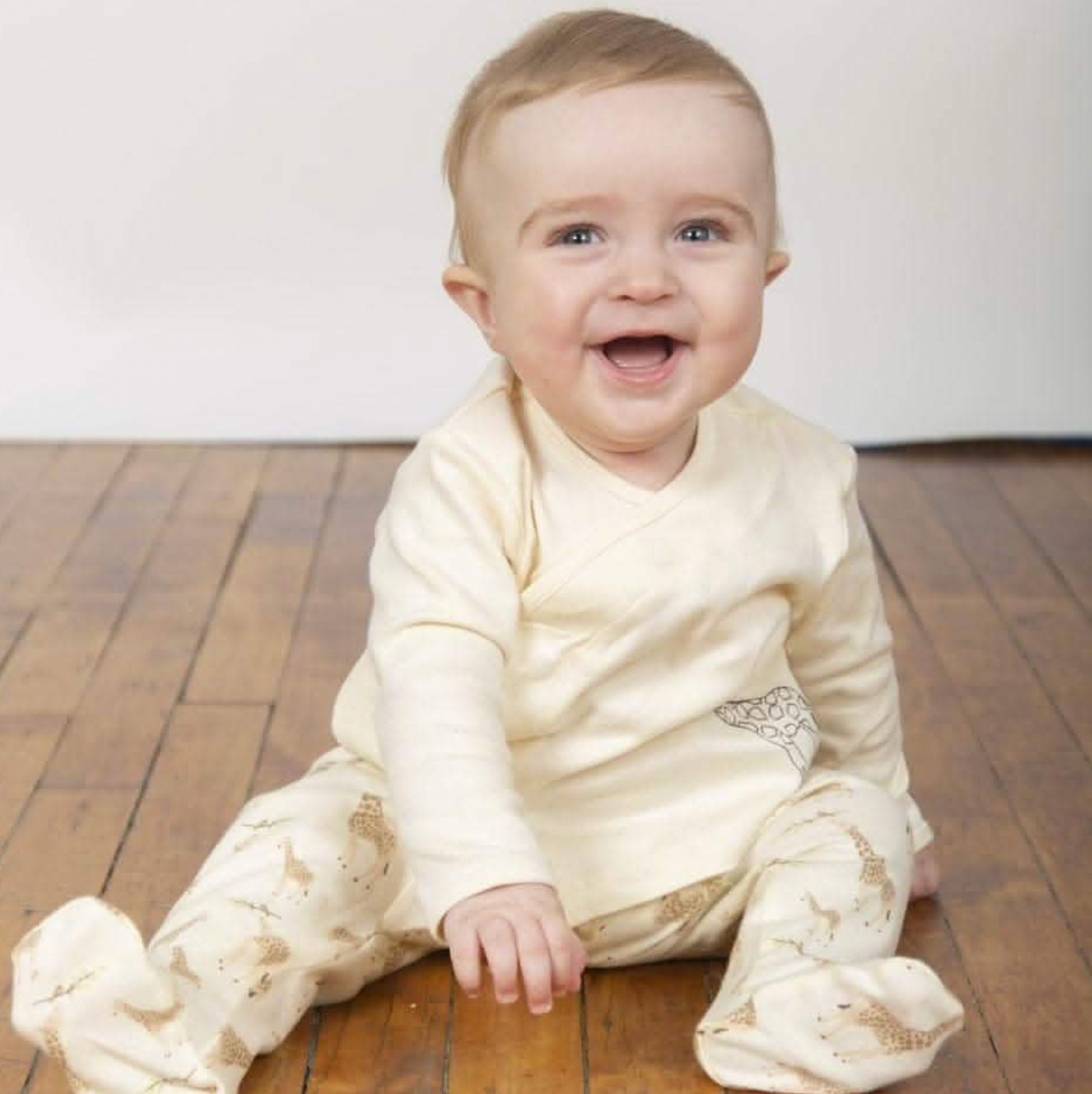 Cream Jolie Giraffe Organic Take Me Home Set