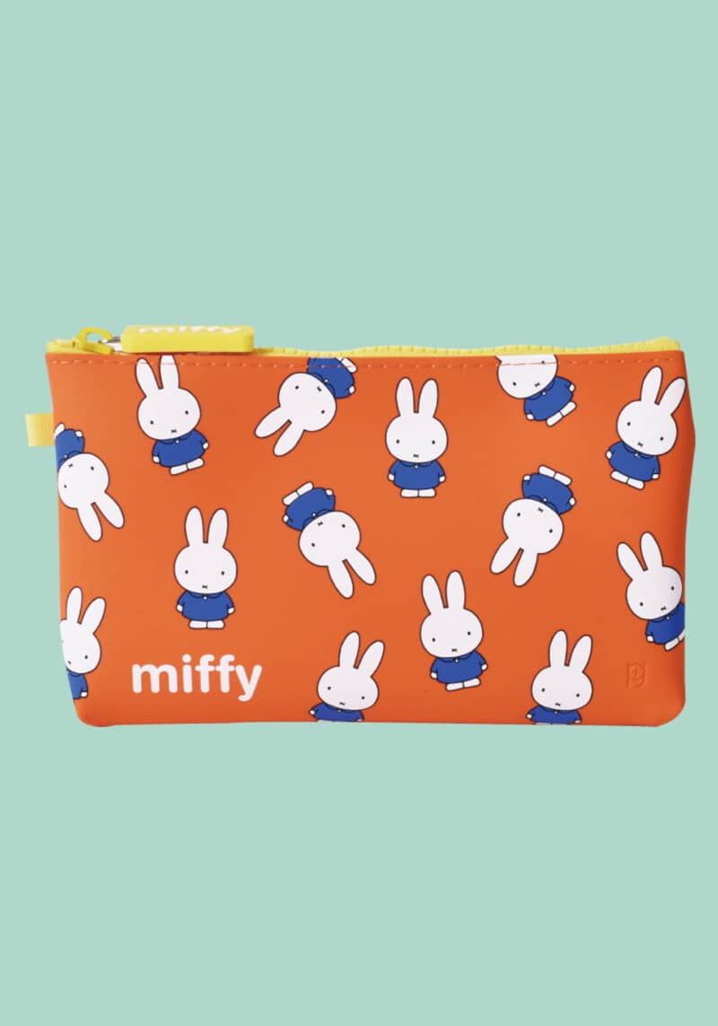 Miffy Pouch (Stand Red)