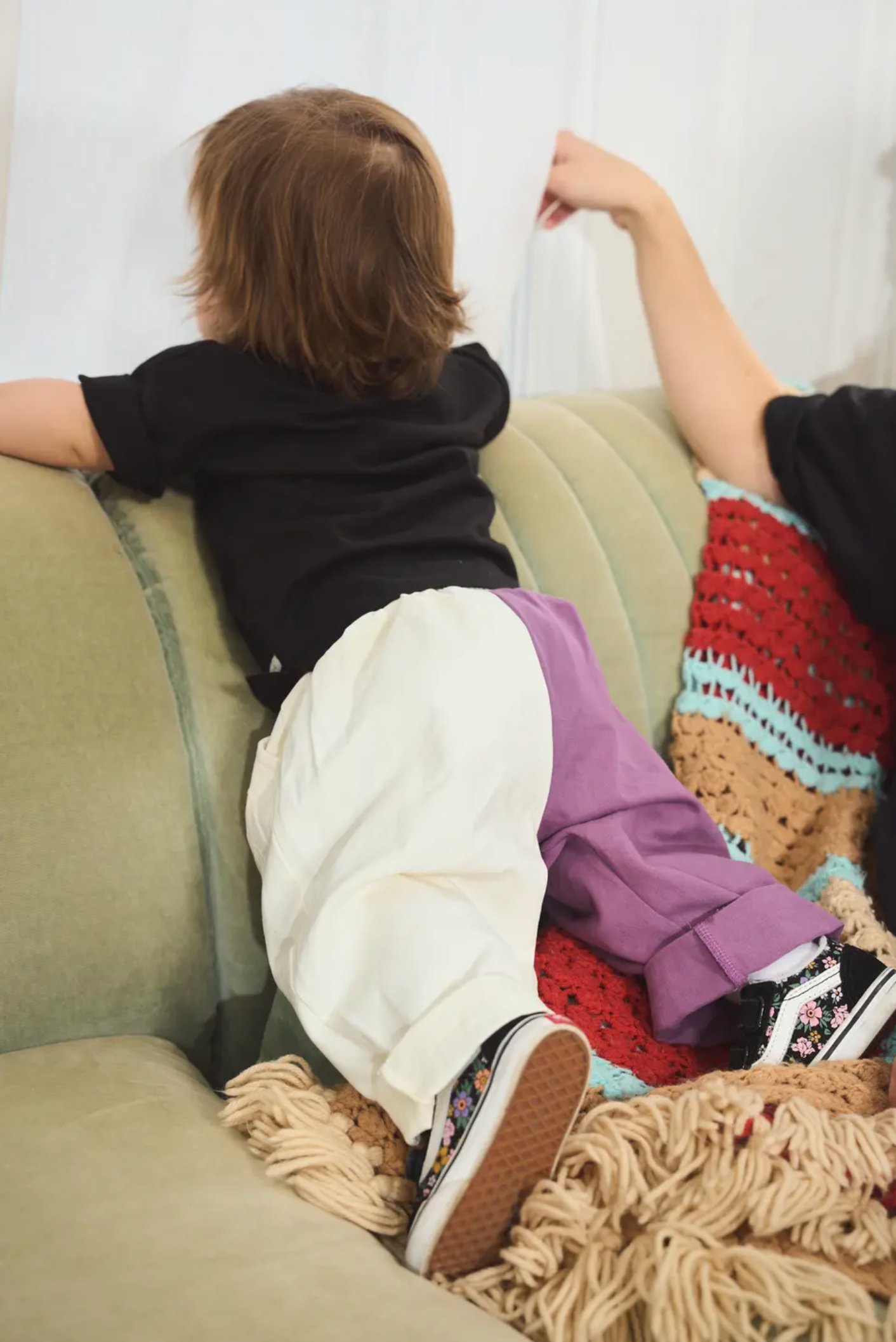 Chill & Stroll – Two-Tone Cotton Pants