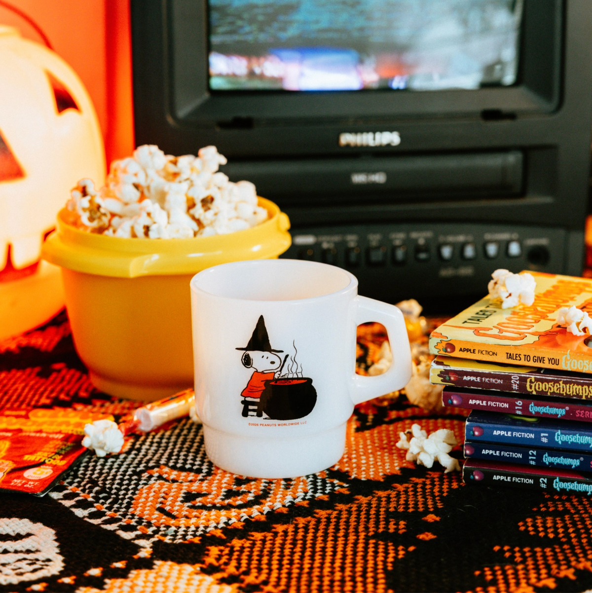 3P4 X Peanuts® Halloween - Snoopy Witch Milk Glass Mug