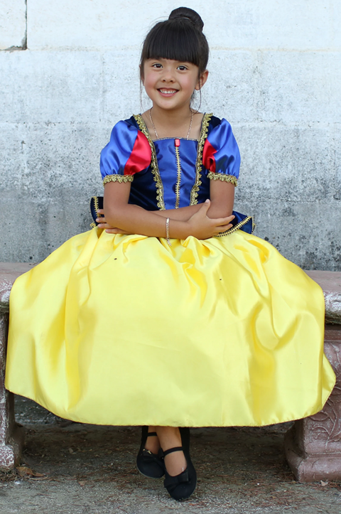 Deluxe Snow White Gown, Size 3-4