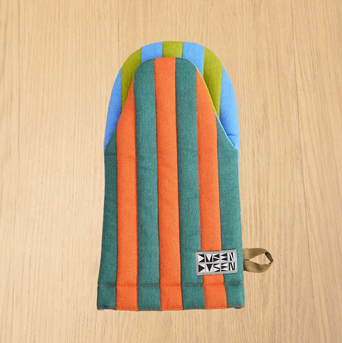 Grasshopper Stripe Oven Mitt