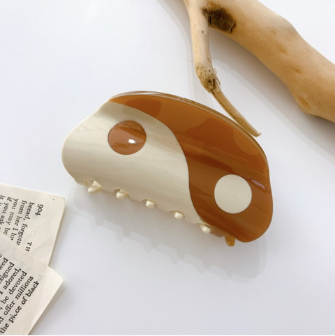 Yin Yang Claw Clip