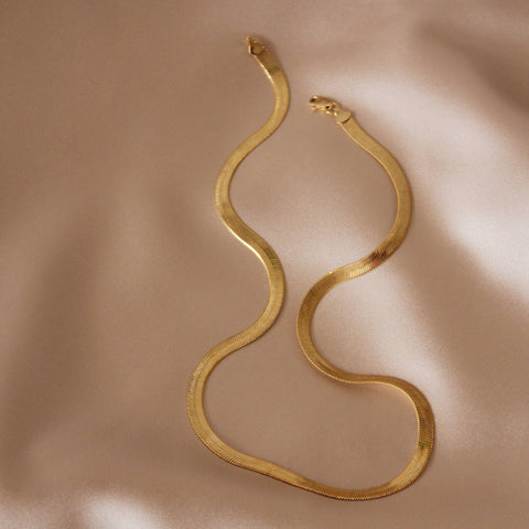Thick Herringbone Chain Necklace