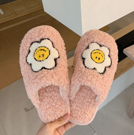Smiley Slippers Pink