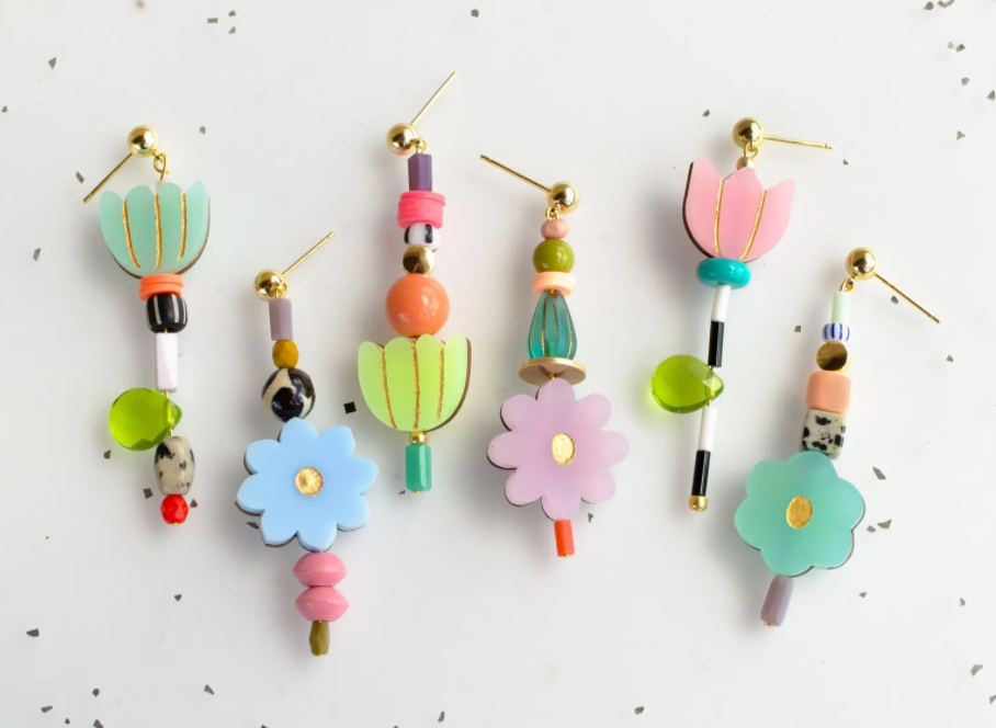 Jill Makes | Mismatch Flower Earrings