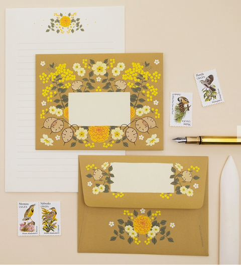 Oana Befort | Sunrise Letter Writing