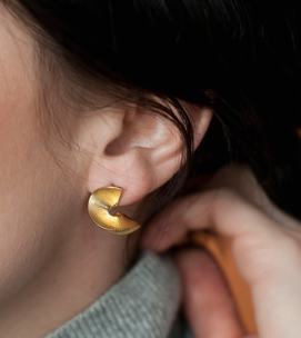 Michelle Starbuck Designs | Ribbon Studs