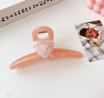 Sweet Heart Hair Claw- salmon/pearl