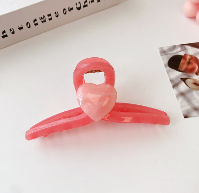 Sweet Heart Hair Claw- pink/light pink
