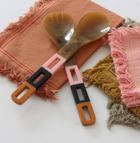 Resin Salad Servers (Set of 2)